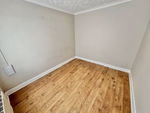 Bedroom- click for photo gallery